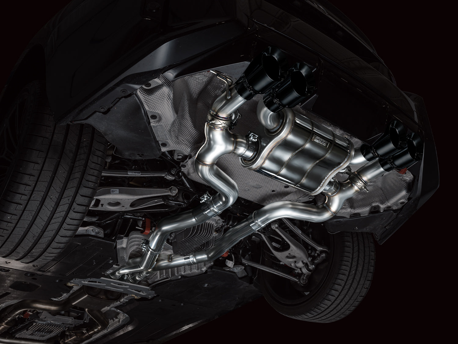AWE   SwitchPath™ Exhaust for BMW G87 M2 - Diamond Black Tips - Mounted