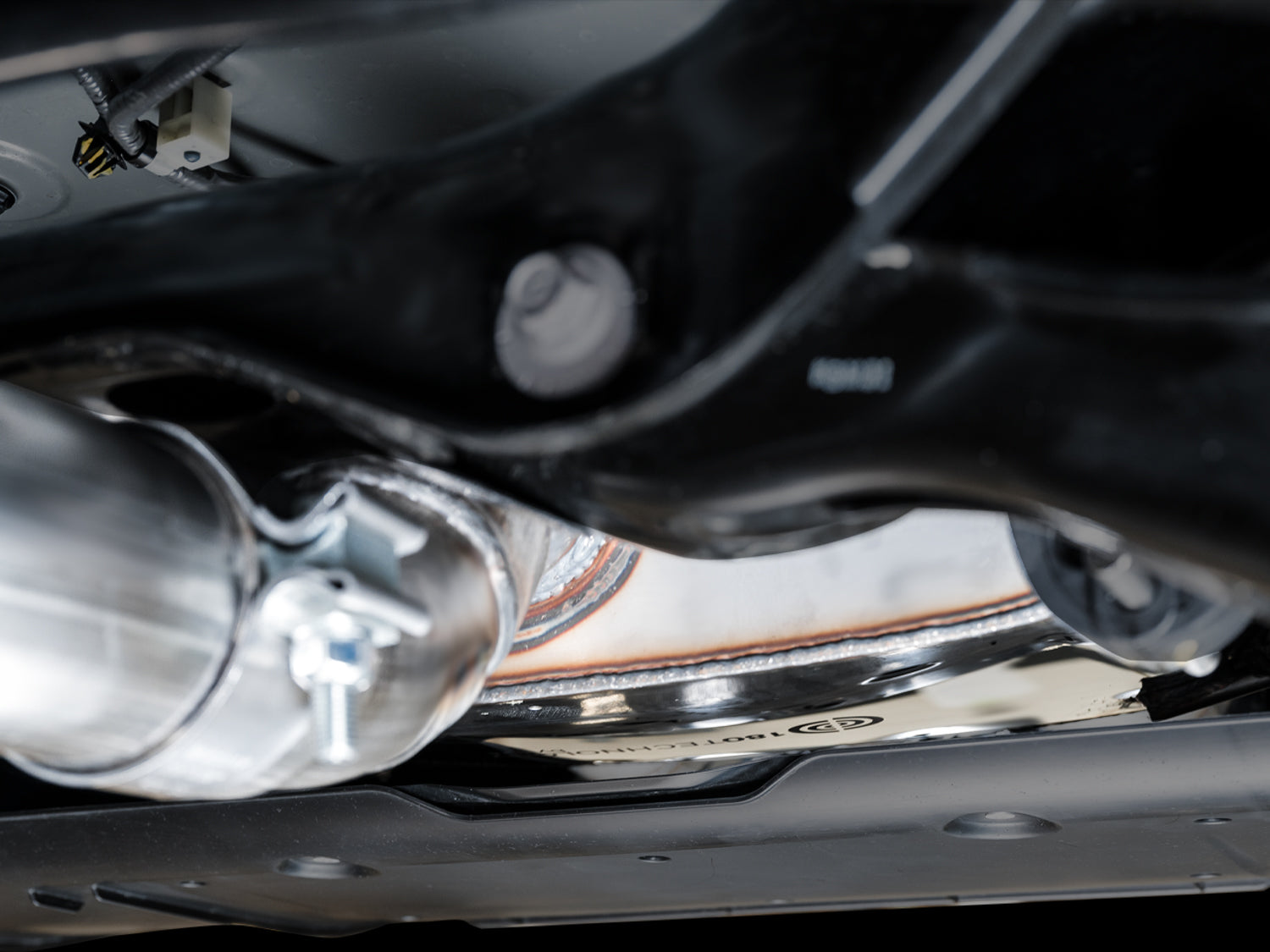 AWE Touring Edition Exhaust for FL5 Civic Type R - Triple Diamond Black Tips - Mounted