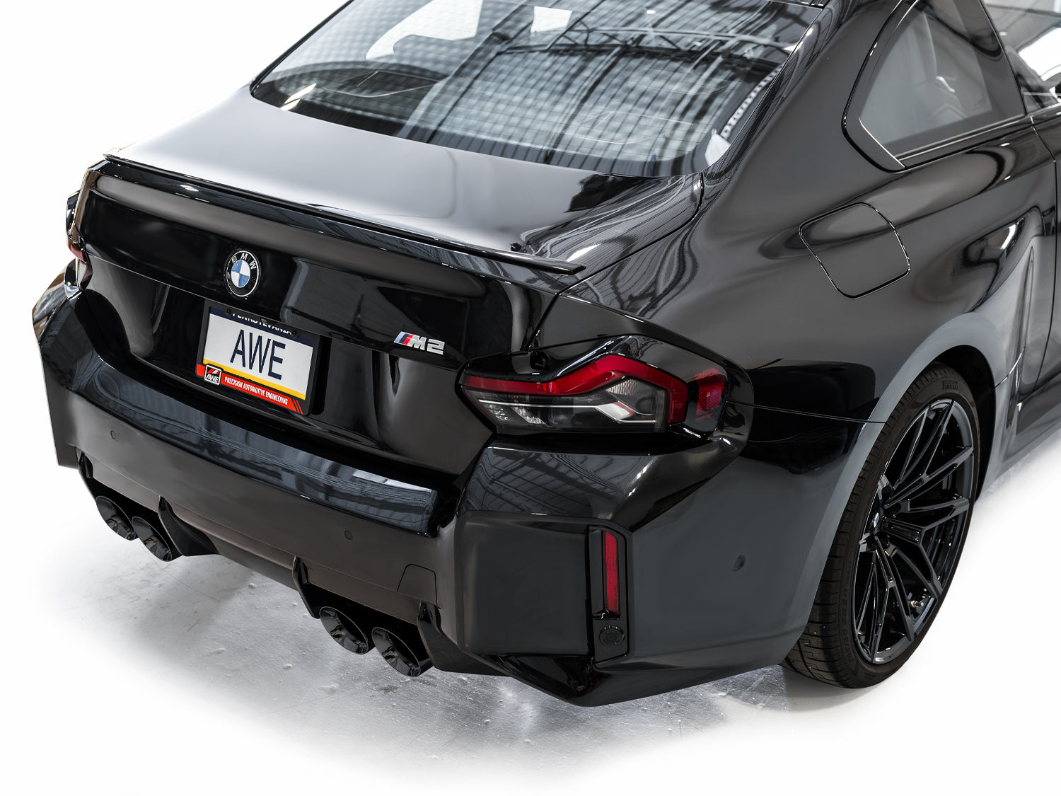 AWE   SwitchPath™ Exhaust for BMW G87 M2 - Diamond Black Tips - Mounted