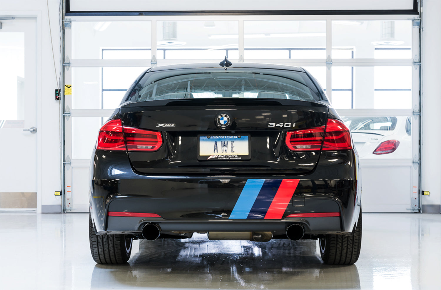 AWE Touring Edition Axle Back Exhaust for BMW F3X 340i / 440i - Diamond Black Tips (102mm) - Mounted
