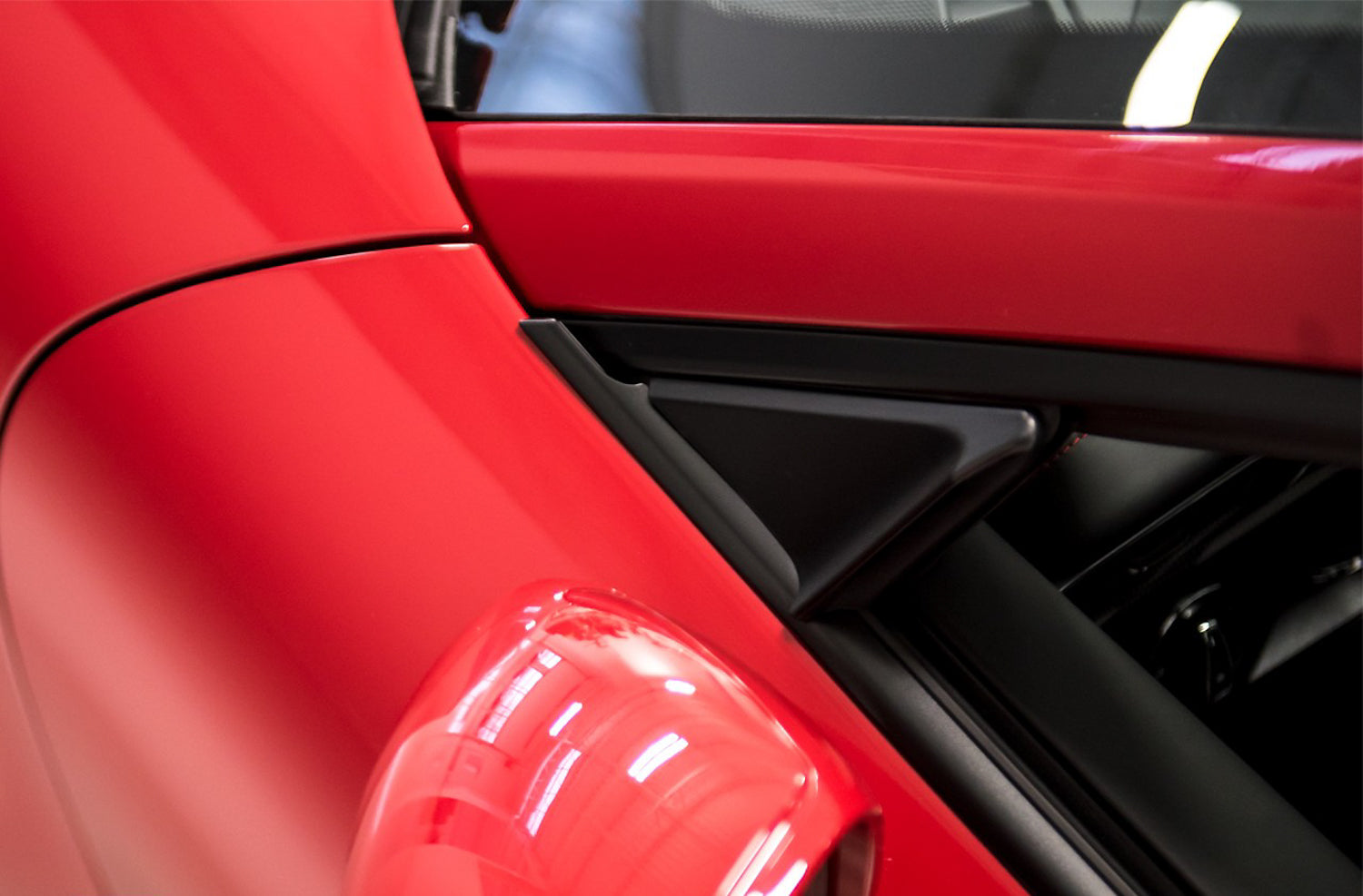 AWE AWE Foiler™ Diffuser for Porsche 991/981/718 - Mounted