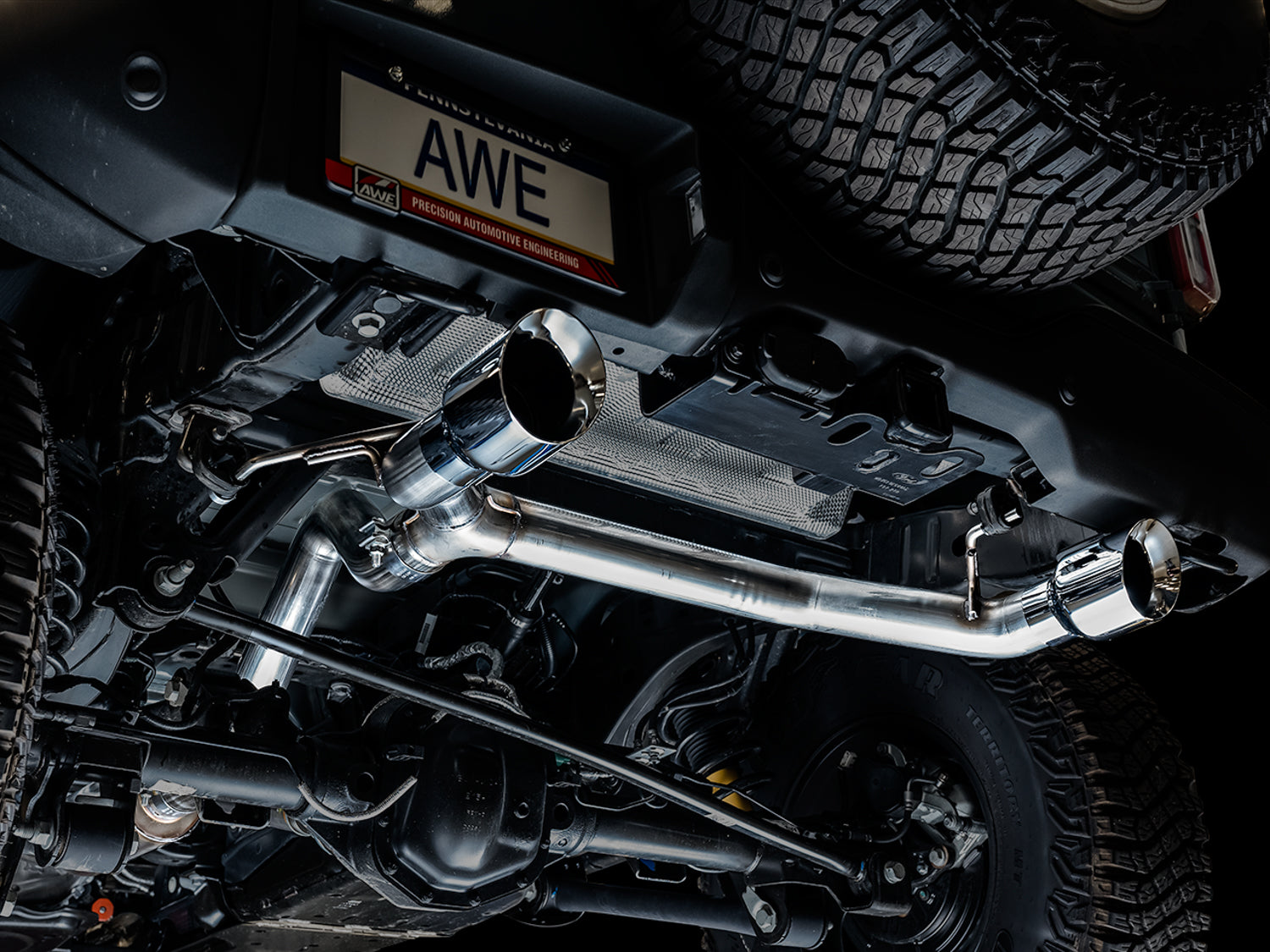 AWE 0FG Catback Exhaust for Ford Bronco with BashGuard™ - Dual 4.5" Chrome Silver Tips - Mounted
