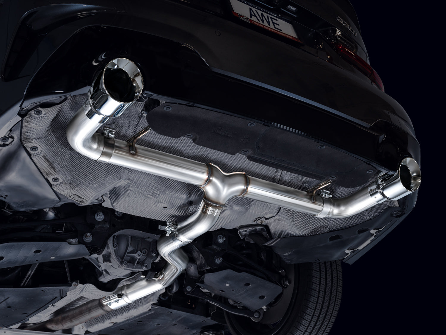 AWE Track Edition Axleback Exhaust for BMW G2X 330i/430i - Chrome Silver - Mounted