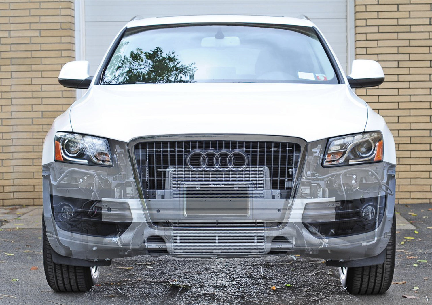 AWE Front Mounted Intercooler for 8R Q5 2.0T - Mounted