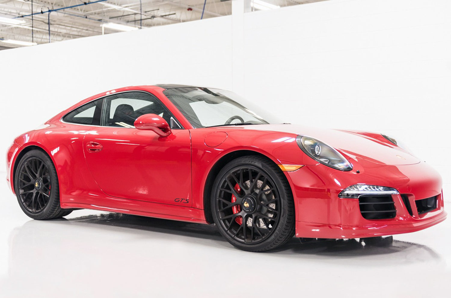 AWE AWE Foiler™ Diffuser for Porsche 991/981/718 - Mounted