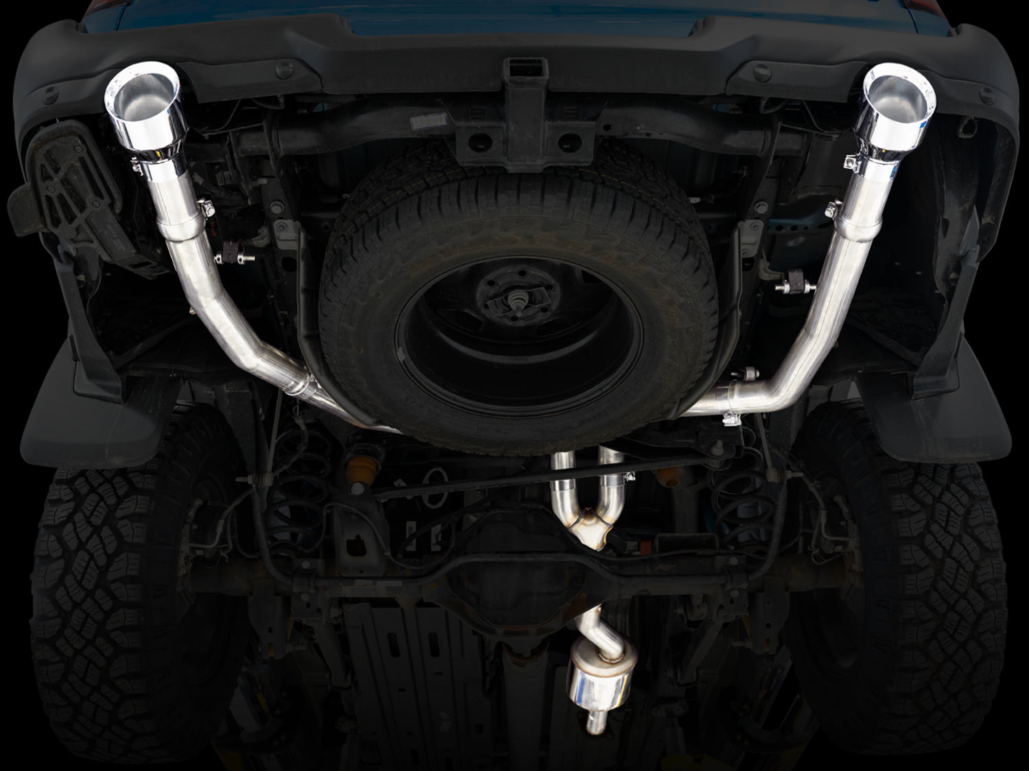 AWE 0FG Dual Rear Exit Catback for 4th Gen RAM 1500 5.7L (with bumper cutouts) - Chrome Silver Tips - Mounted