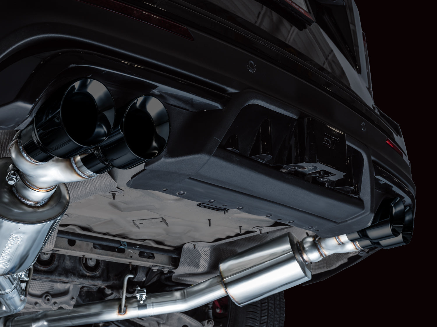 AWE Touring Edition Exhaust for Ford Explorer ST - Diamond Black Tips - Mounted