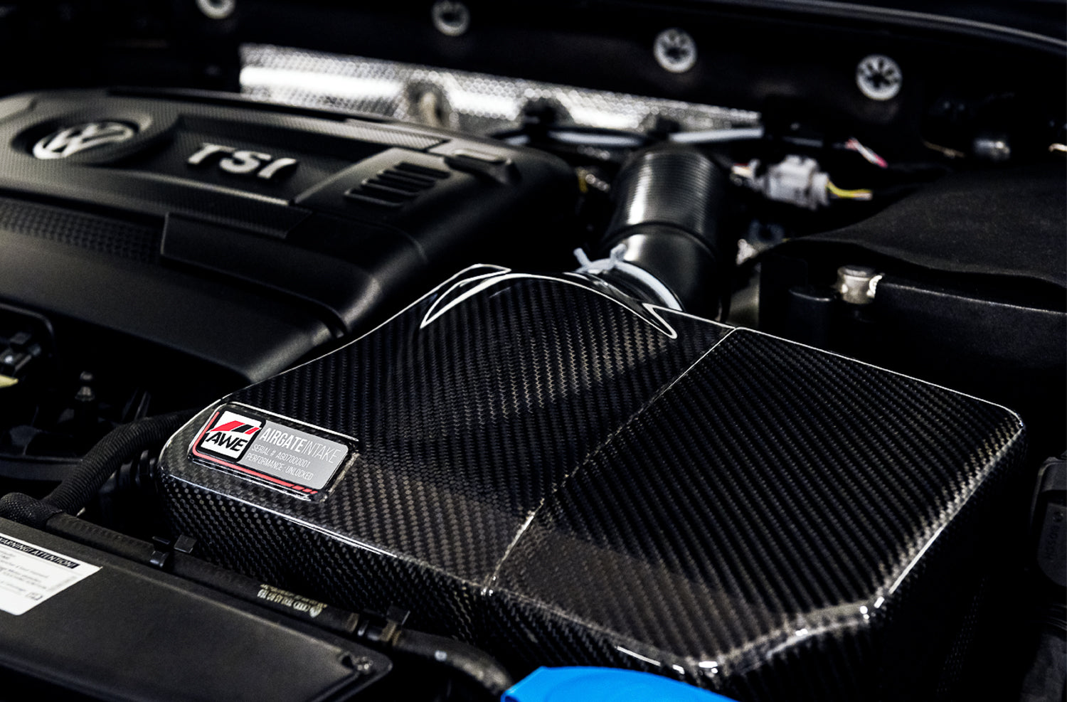 AWE AirGate™ Carbon Intake for Audi / VW MQB (1.8T / 2.0T) - With Lid - Mounted