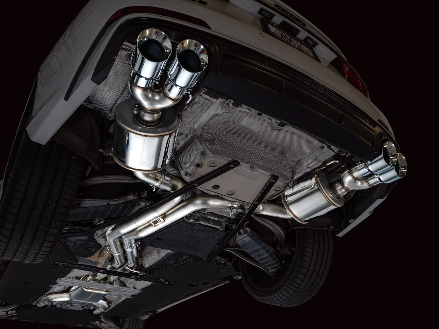AWE Touring Edition Exhaust for Audi C8 S6/S7 - Chrome Silver Tips - Mounted