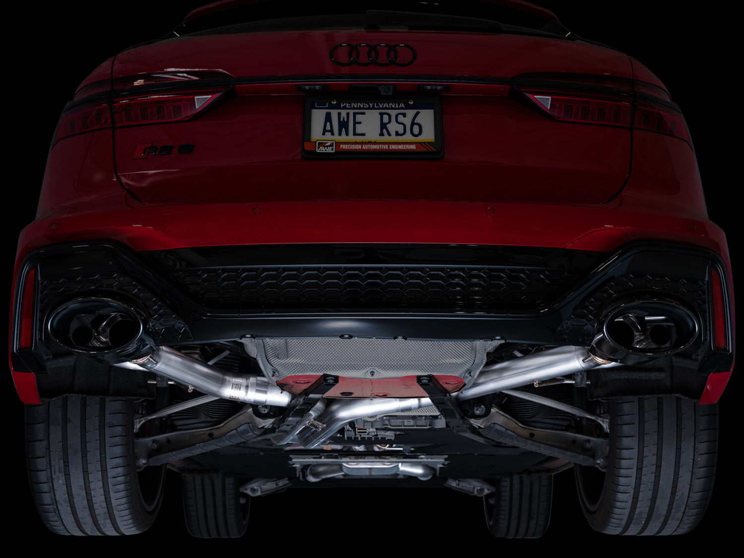 AWE SwitchPath™ Exhaust for C8 Audi RS 6/RS 7 - Diamond Black RS-style Tips - Mounted