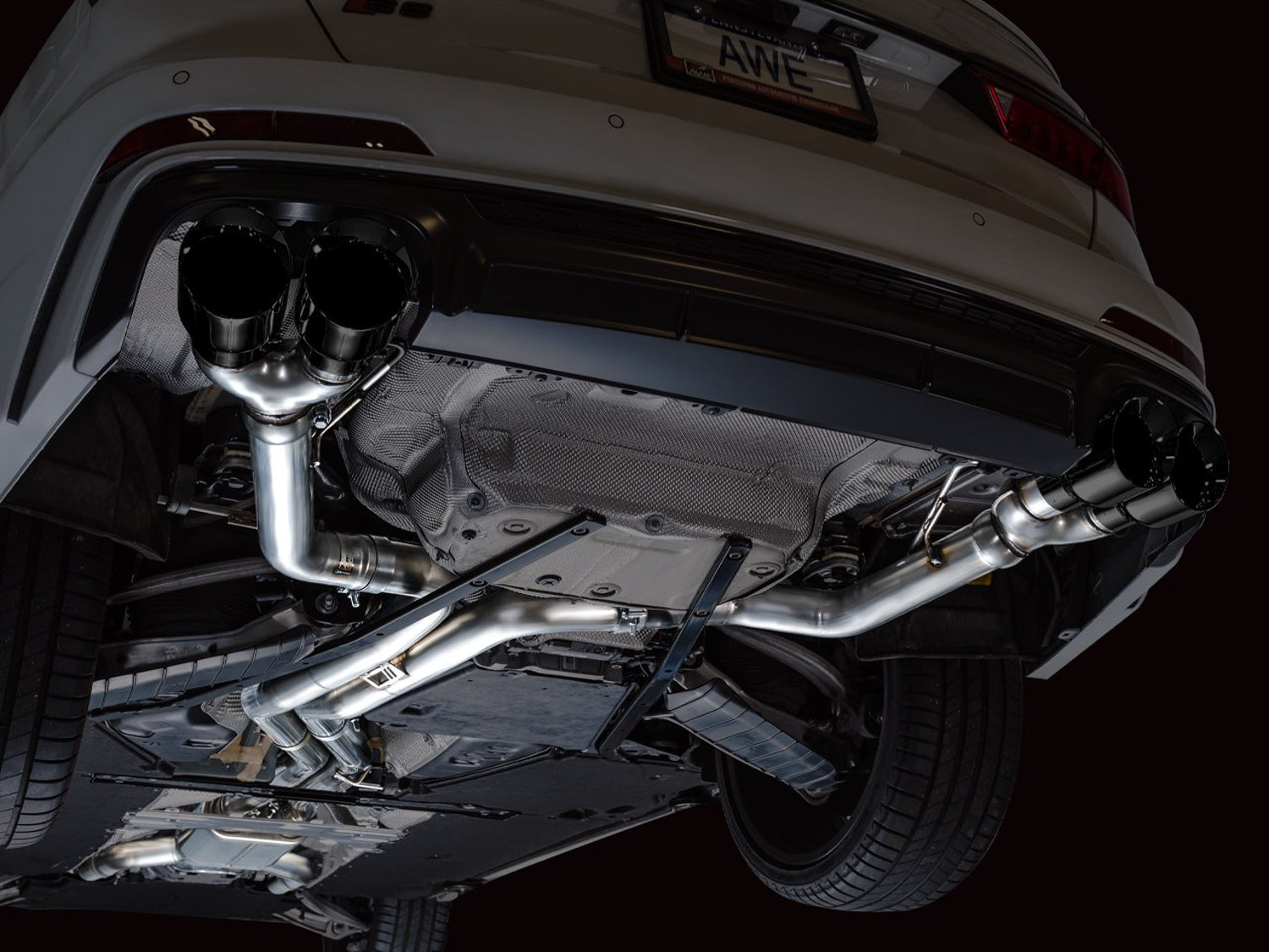 AWE Track Edition Exhaust for Audi C8 S6/S7 - Diamond Black Tips - Mounted