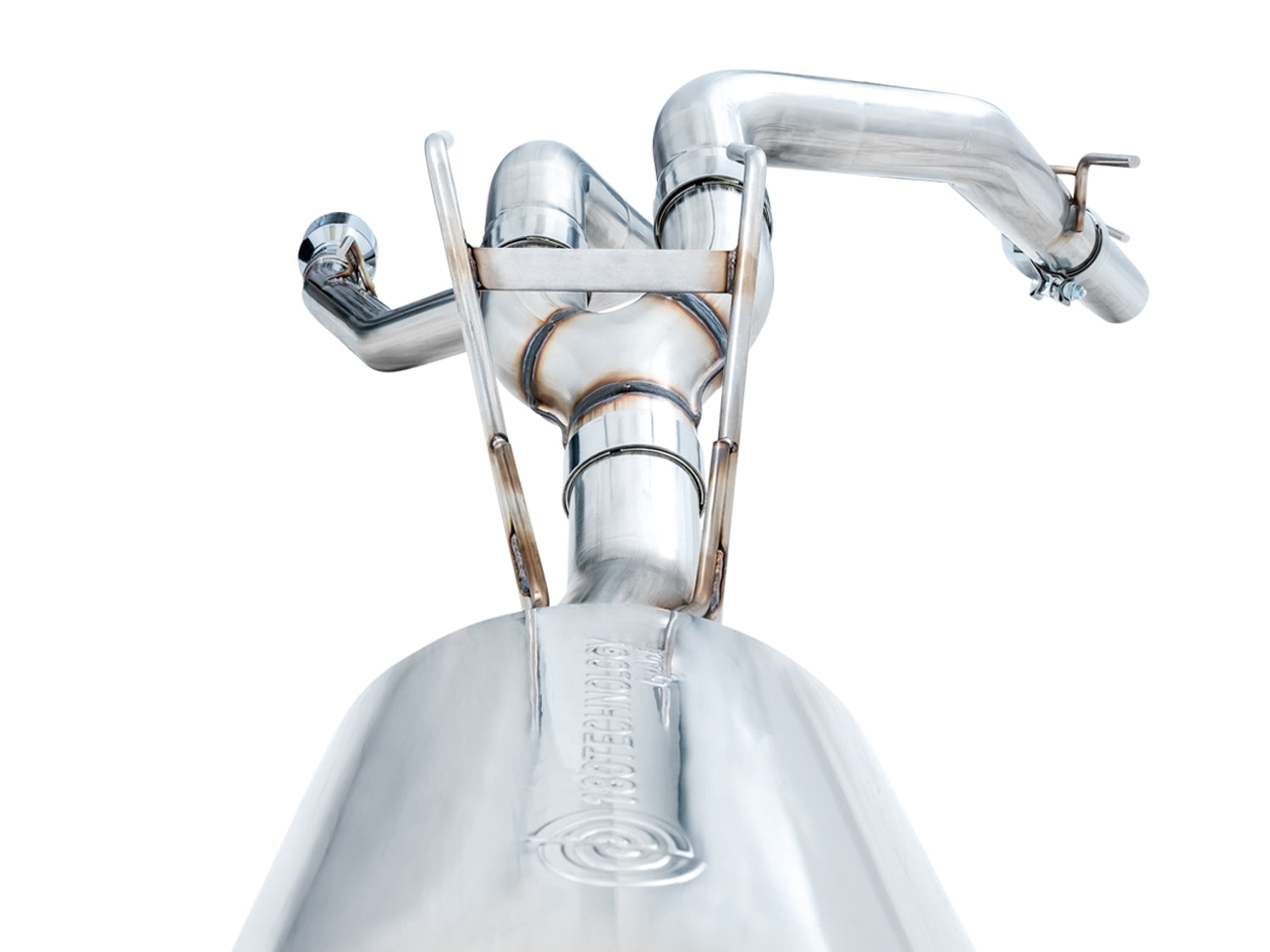 AWE 0FG Dual Rear Exit Catback for 4th Gen RAM 1500 5.7L (with bumper cutouts) - Chrome Silver Tips - Close Up