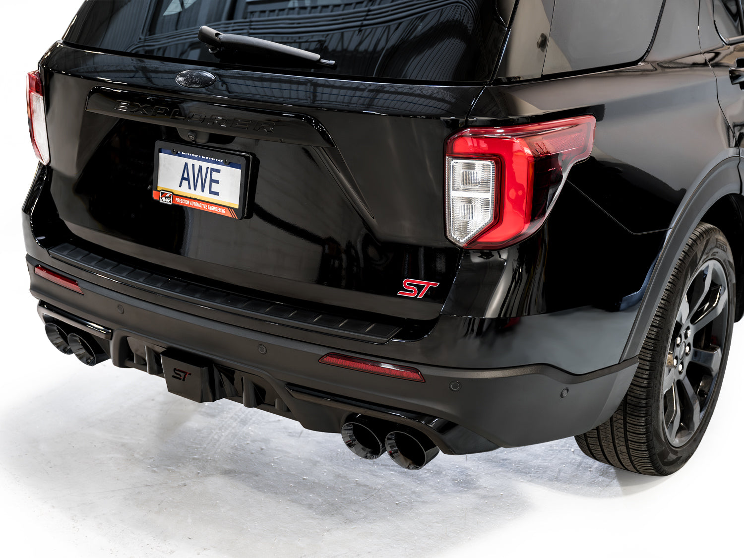 AWE Touring Edition Exhaust for Ford Explorer ST - Diamond Black Tips - Mounted