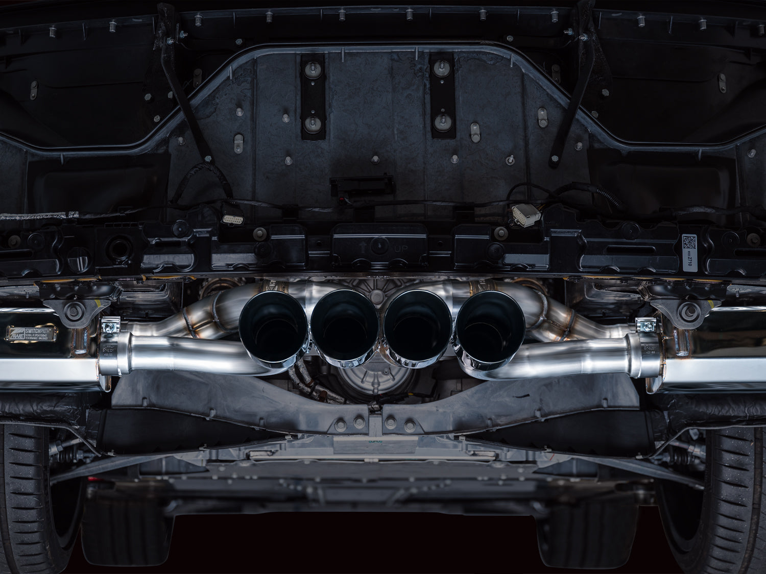 AWE SwitchPath Exhaust for C8 Corvette Z06 - Diamond Black Tips - Mounted