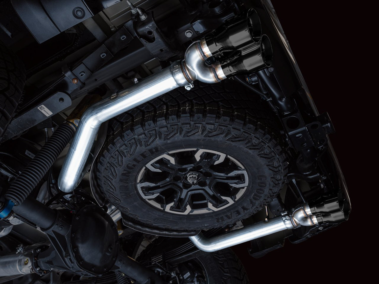 AWE 0FG Catback Exhaust for Silverado ZR2/Sierra AT4X - Quad Diamond Black Tips - Mounted