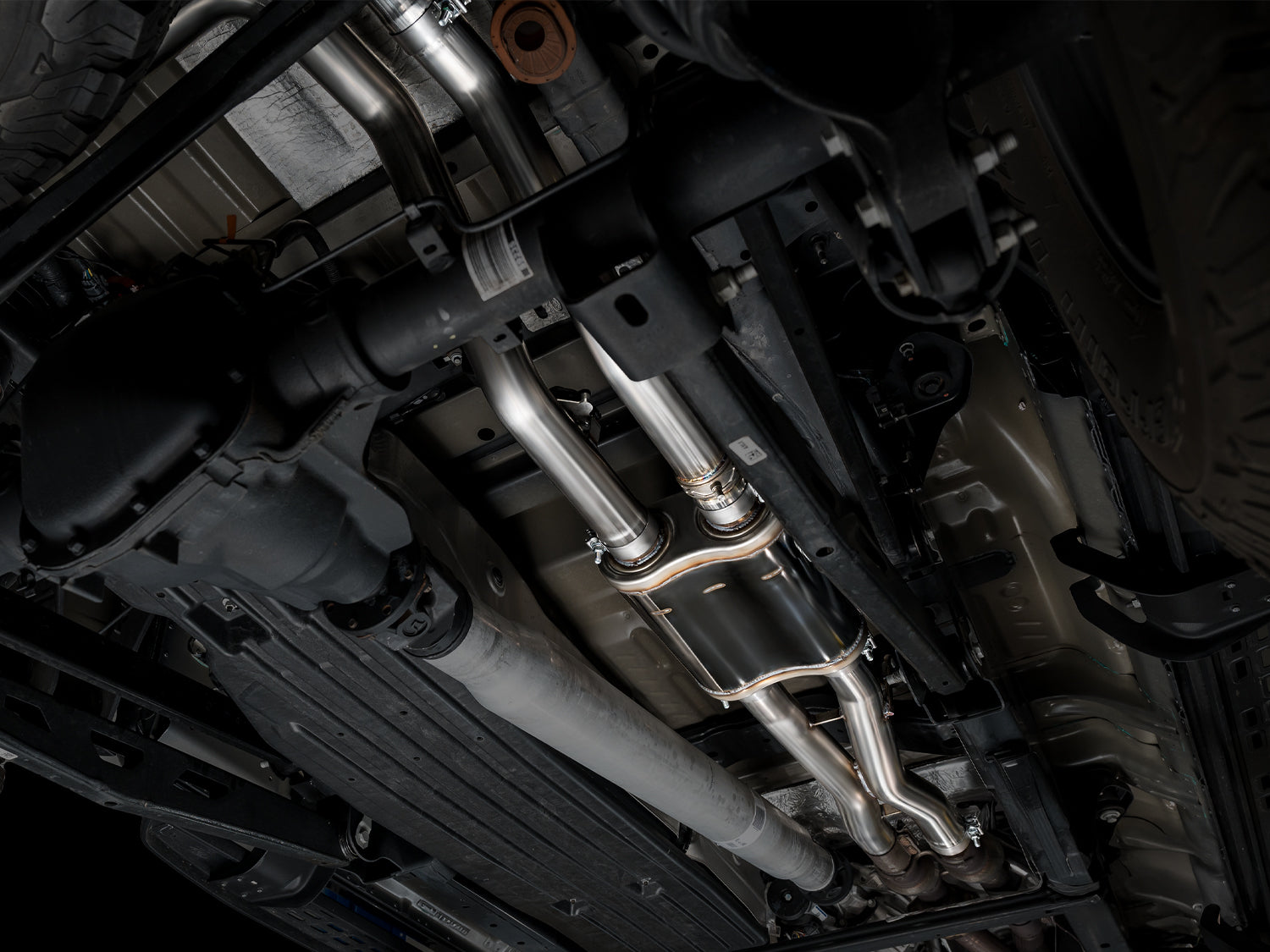 AWE SwitchPath™ Exhaust for Gen 3 Raptor R - Diamond Black Tips - Mounted