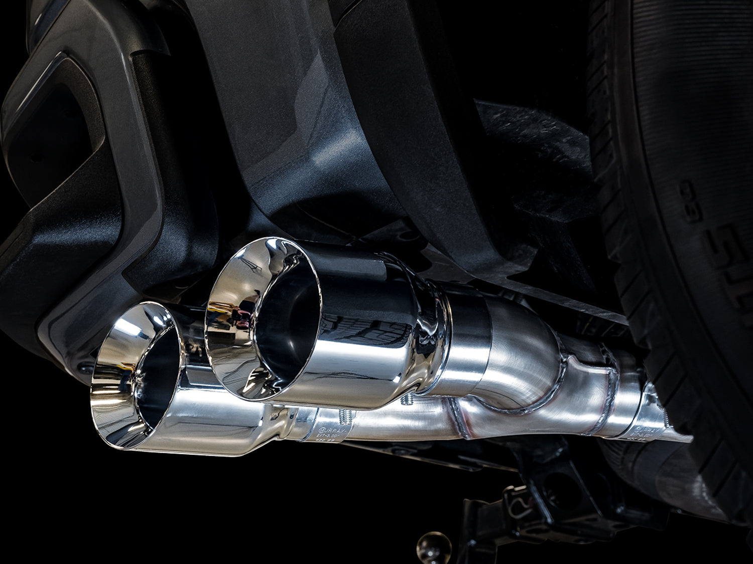 AWE 0FG Catback Dual Side Exit Exhaust for 4th Gen Silverado/Sierra 1500 5.3L (Flat Bumper) - Chrome Silver Tips - Mounted