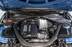 AWE S-FLO Carbon Intake for BMW F8X M3 / M4 - Mounted