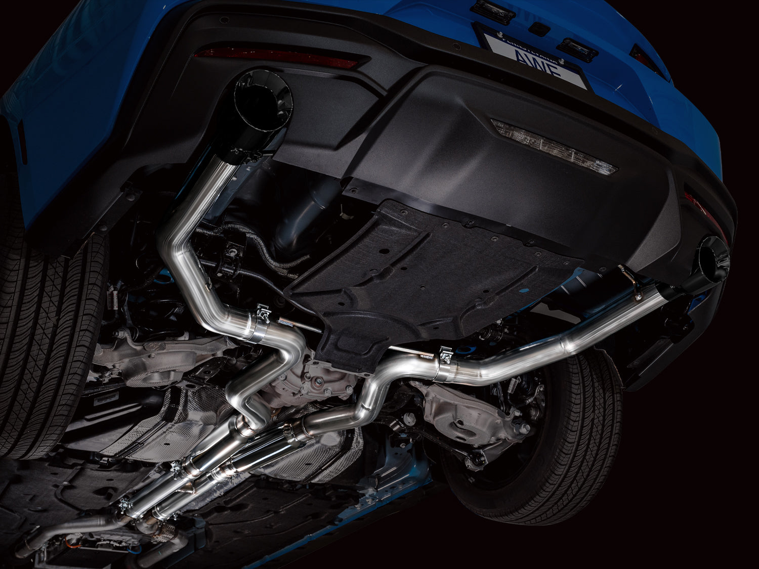 AWE Track Edition Exhaust for S650 Ford Mustang GT Fastback - Dual Diamond Black Tips - Mounted