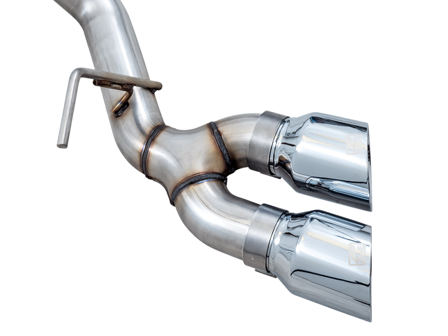 AWE 0FG Single Side Exit Catback Exhaust for 4th Gen RAM 1500 5.7L (without bumper cutouts) - Dual Chrome Tips - Close Up