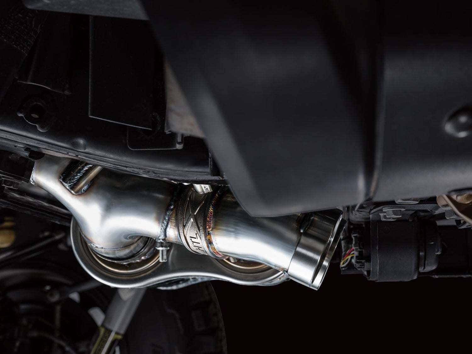 AWE SwitchPath Exhaust for Wrangler 392 - Quad BashGuards - Mounted