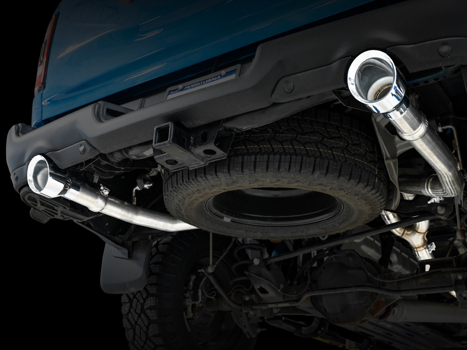 AWE 0FG Dual Rear Exit Catback for 4th Gen RAM 1500 5.7L (with bumper cutouts) - Chrome Silver Tips - Mounted