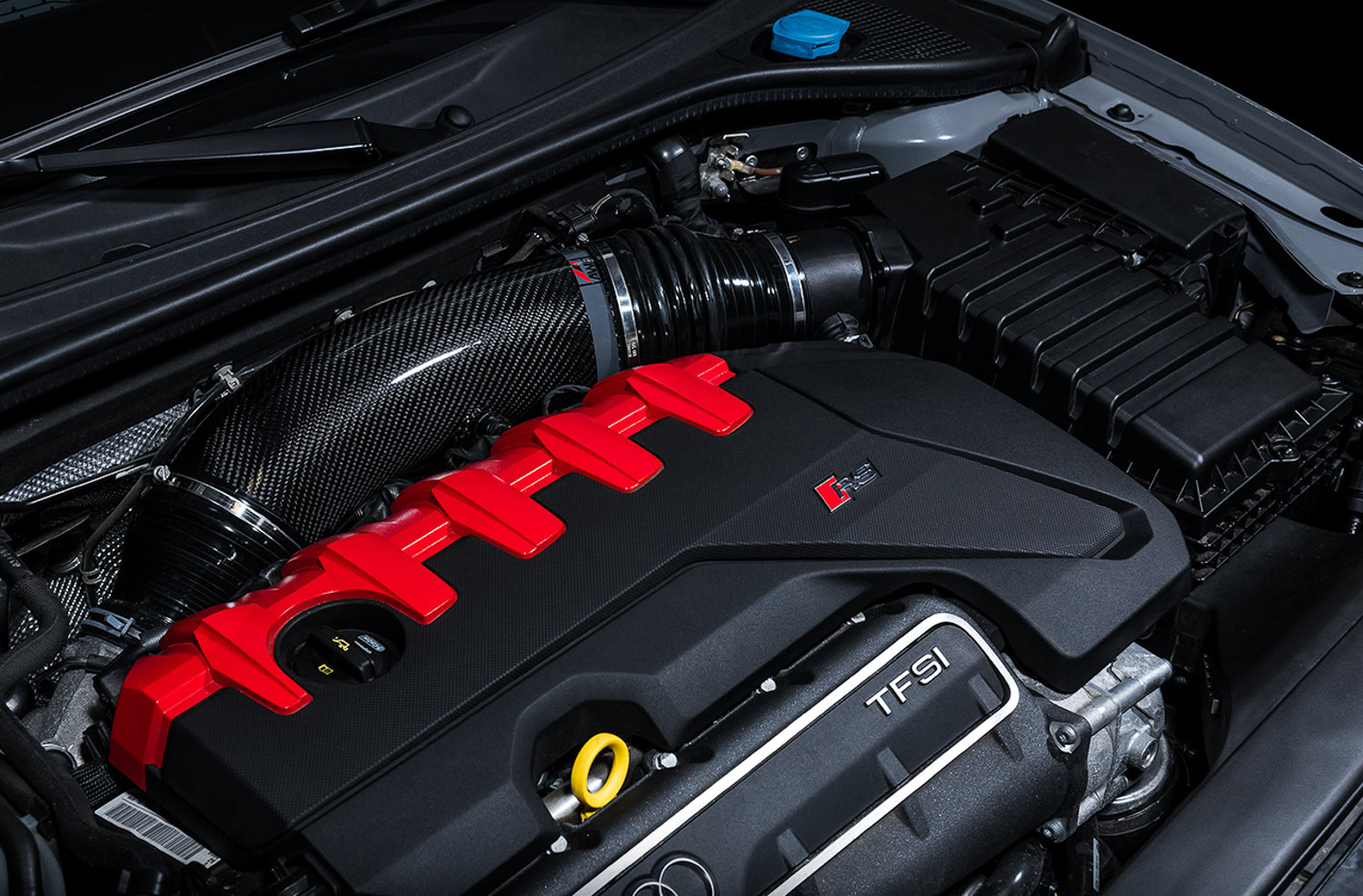 AWE 4.5" S-FLO Closed Carbon Intake System for Audi 8V / Mk3 2.5T - Mounted