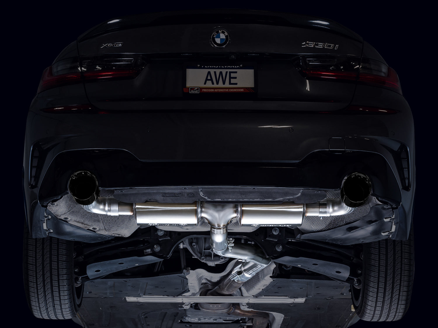 AWE Touring Edition Axle Back Exhaust for BMW G2X 330i/430i - Diamond Black - Mounted