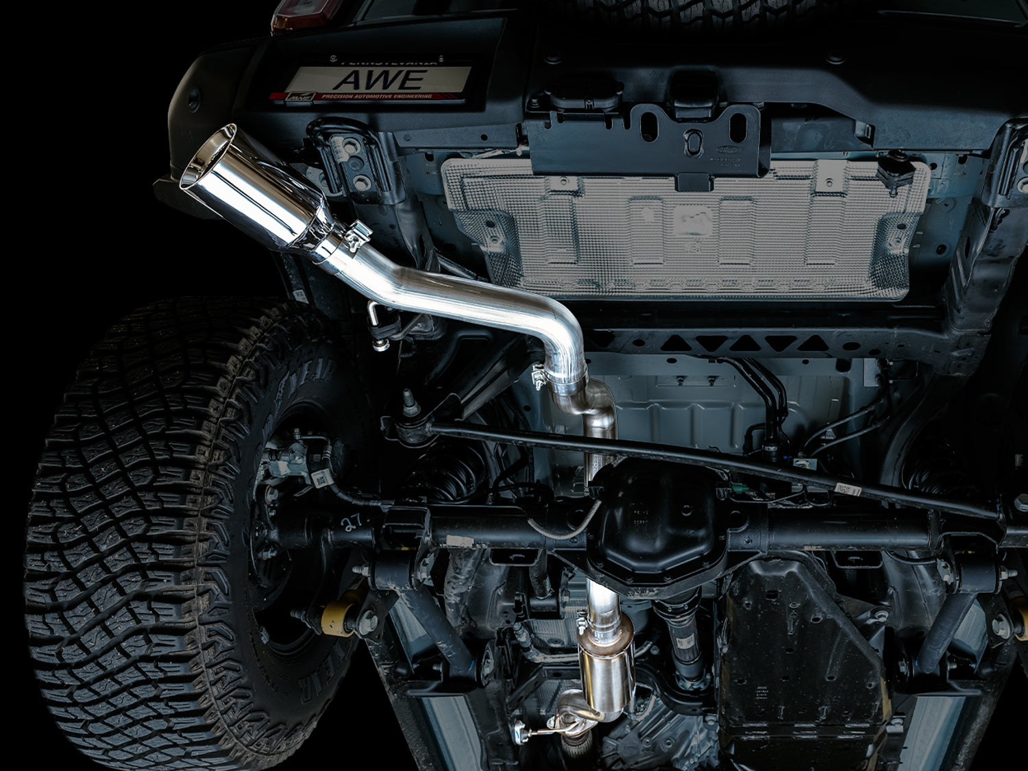 AWE 0FG Catback Exhaust for Ford Bronco with BashGuard™ - Single 5" Chrome Silver Tip - Mounted