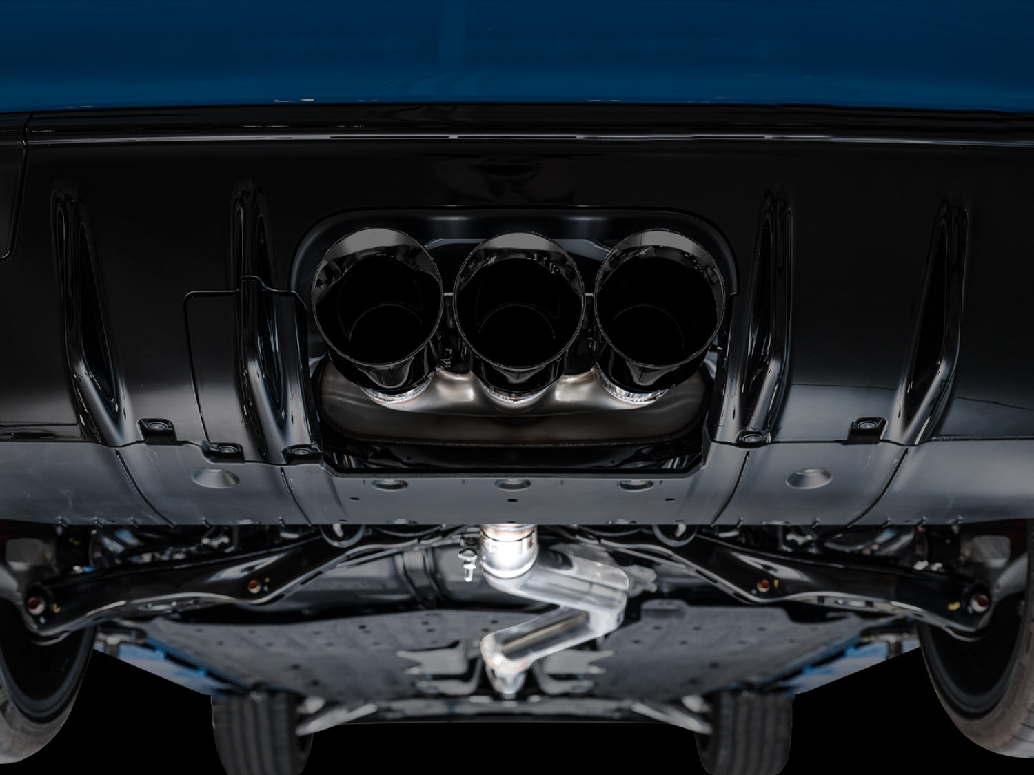 AWE Touring Edition Exhaust for FL5 Civic Type R - Triple Diamond Black Tips - Mounted