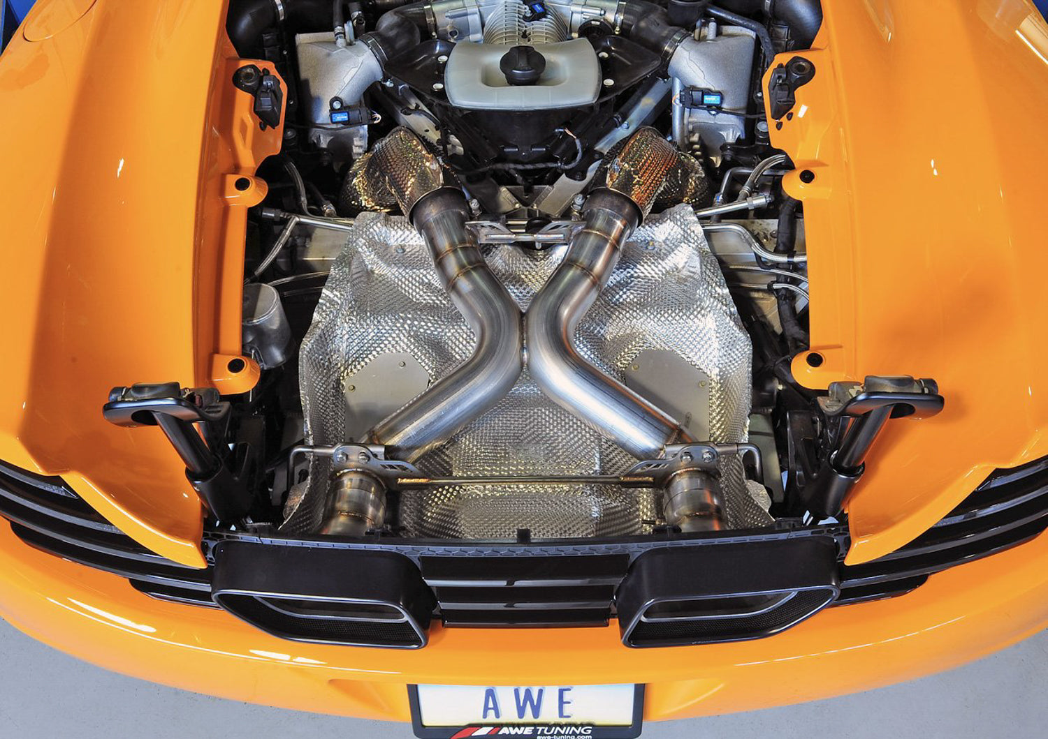AWE Performance Exhaust for McLaren MP4-12C - Black Tips - Mounted