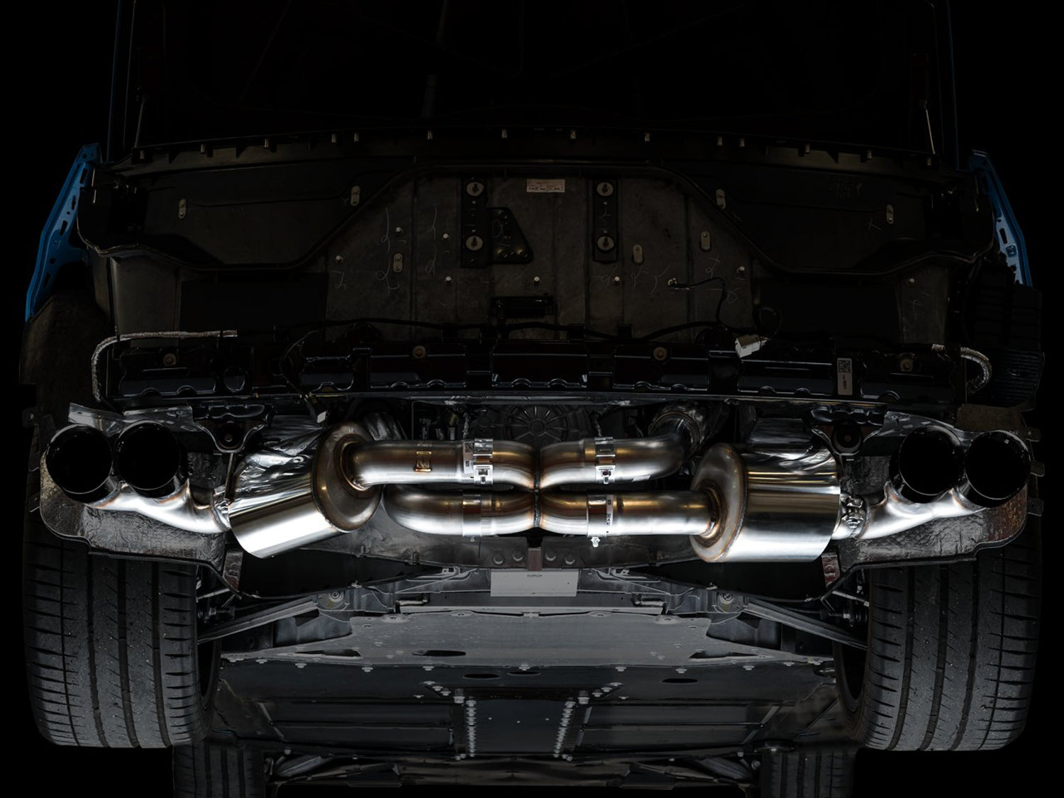 AWE Touring Edition Exhaust for C8 Corvette -- Diamond Black Tips - out of package