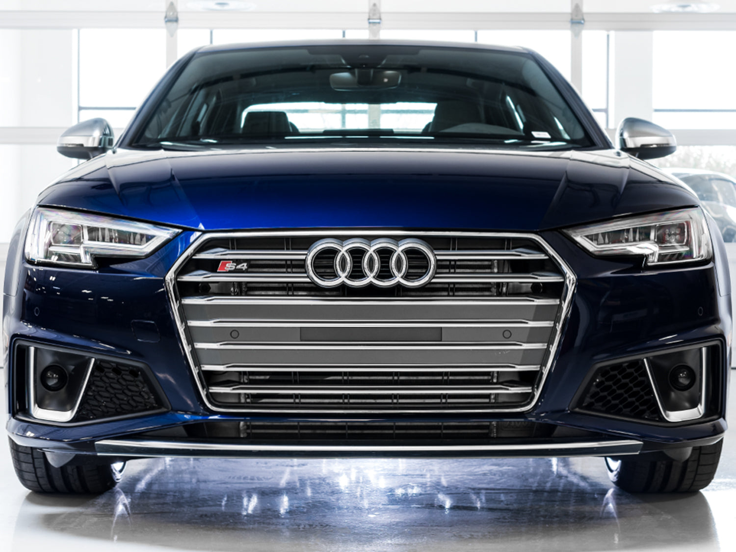 AWE ColdFront™ Intercooler for the Audi B9 A4 / A5 2.0T & S4 / S5 3.0T - out of package